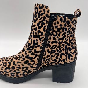 QUPID animal print heel boots